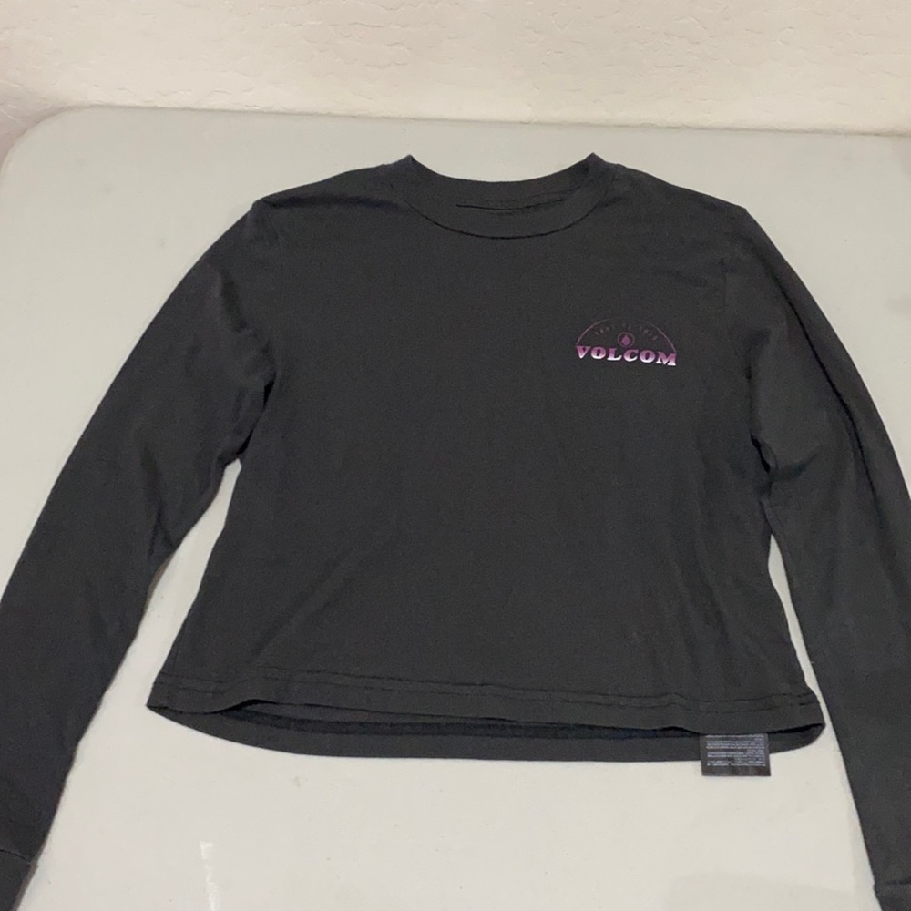 Volcom Charcoal Grey Long Sleeve. Size XS